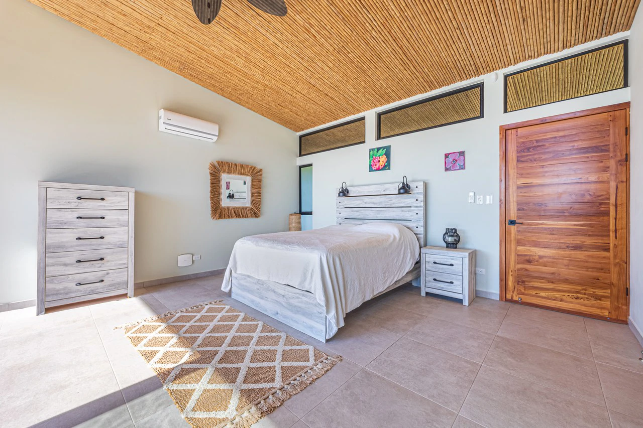 Iconic Luxury Estate with Unmatched Mountain Views | Manuel Antonio Estates - Gallery image 14