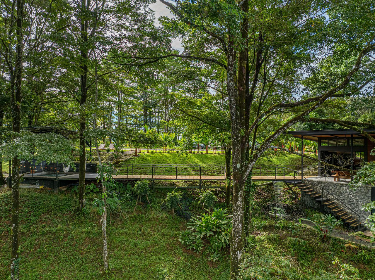 La Sombra Villas: Where Nature Meets Comfort in Tinamates! - Gallery image 61