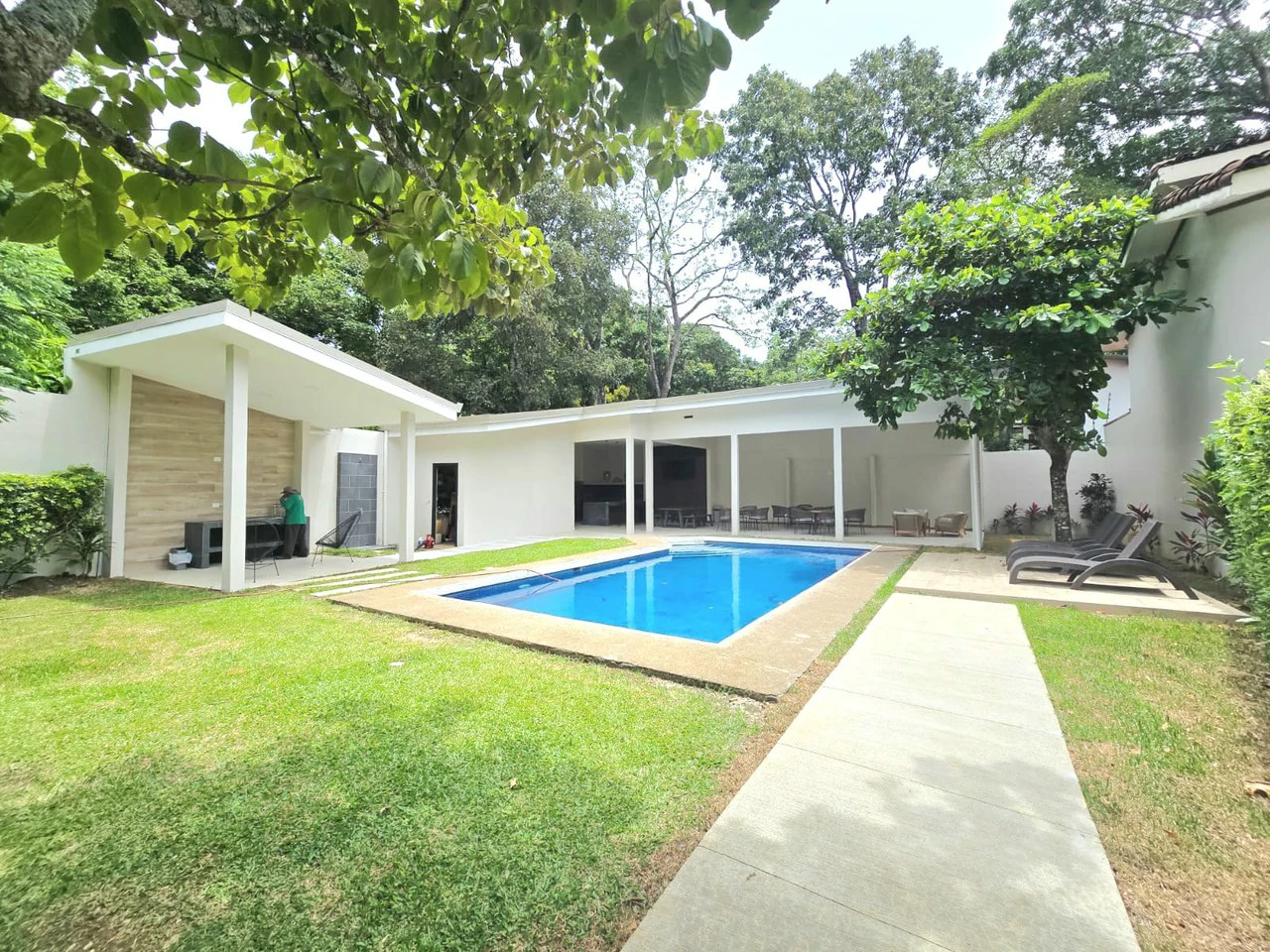 BARGAIN House for sale en gated community Ciudad Colon Costa Rica - Gallery image 21