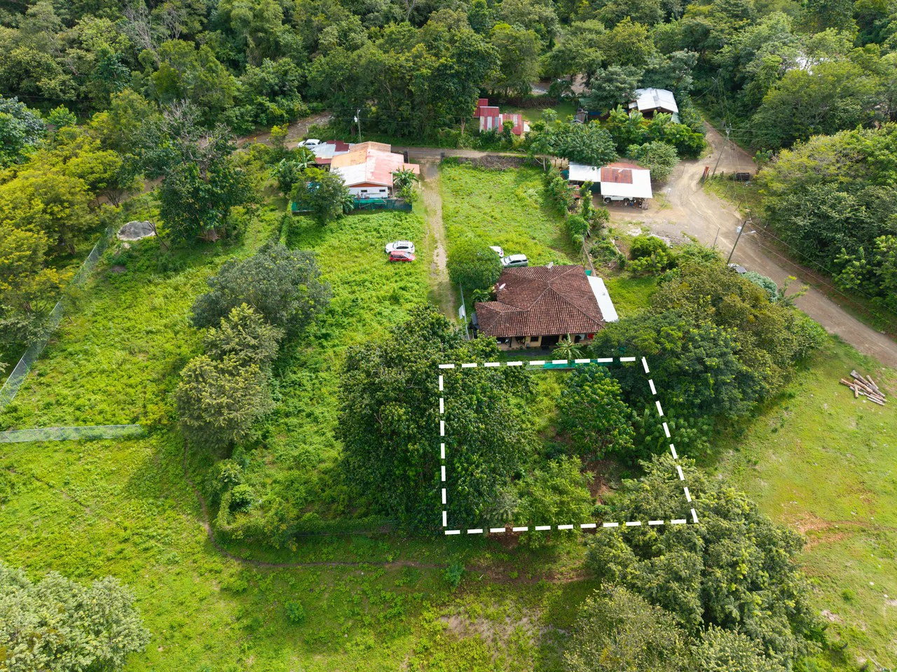418m2 Lot with Water in Playa Potrero: Ready-to-Build Lot with Approved Plans & Renders - Gallery image 4