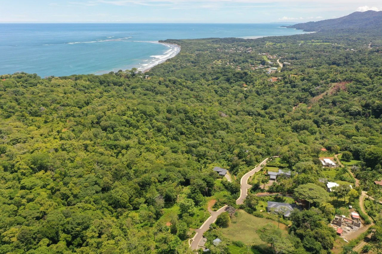 1.25 ACRES – Stunning Ocean View Oasis: Exclusive Property With Premium Amenities!!!! - Gallery image 7