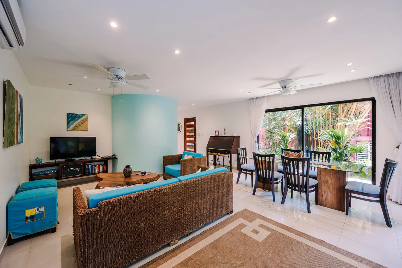 La Gaviota #2: Stef Surf 2BR Villa Steps from Playa Potrero - Gallery image 2