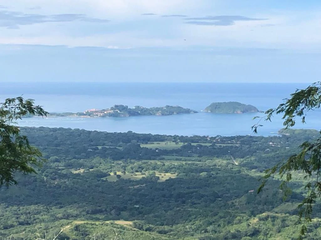 Ocean View Property with Panoramic Views on the Pacific Gold Coast – Guanacaste