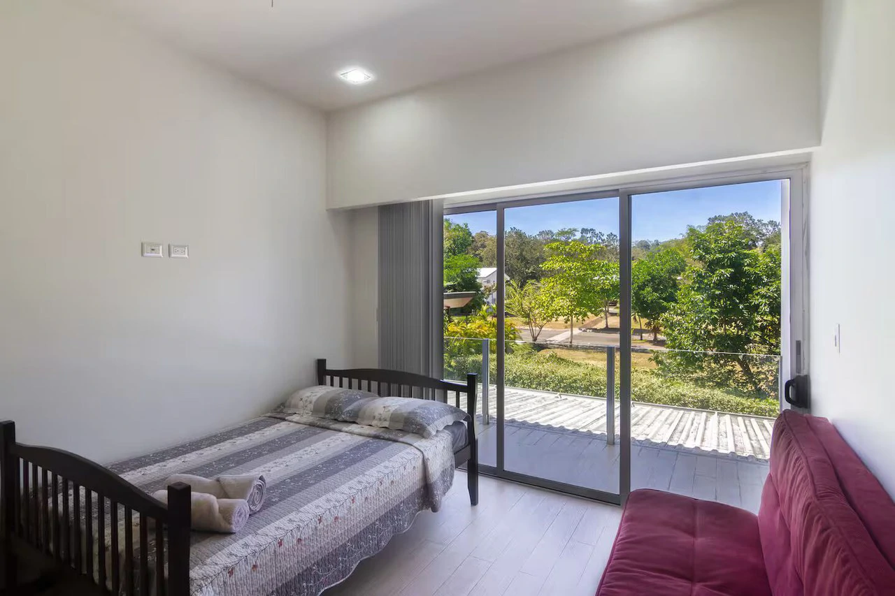 Fantastic Home in Punta Leona: Pool and Solar Panels in a Sought After Neighborhood Close to the Beach! - Gallery image 26