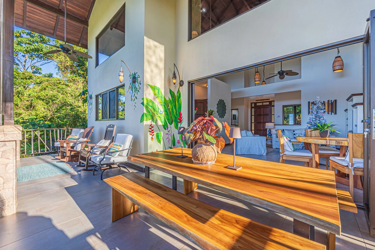 Luxurious Coastal Retreat with Ocean Views in Uvita, Costa Rica - photo 5