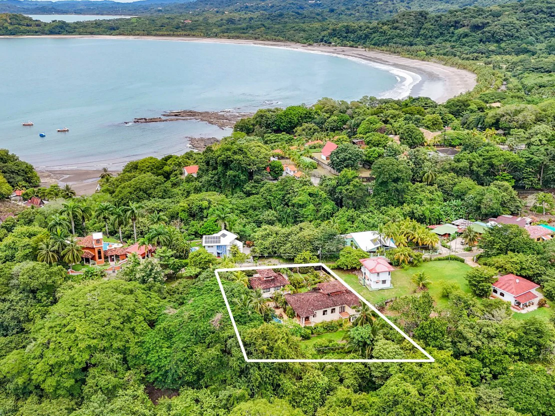 Oasis - Tropical Haven with Two Homes in Carrillo - Gallery image 29