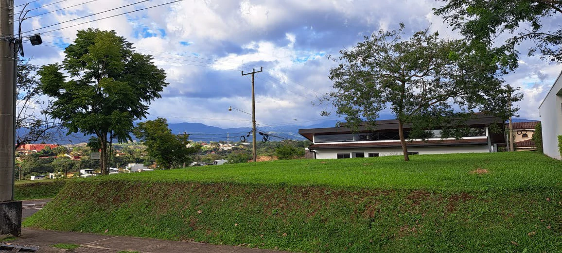 CORNER LOT FOR SALE IN MONTEZUMA CONDOMINIUM – GRECIA, COSTA RICA - Gallery image 4