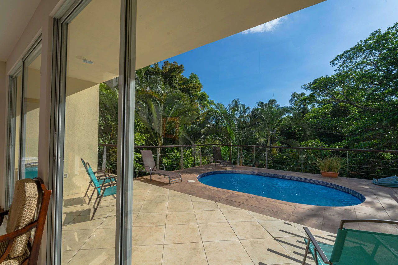 Casa Fox Las Palmas: Mountain House For Sale in Quepos - Gallery image 26