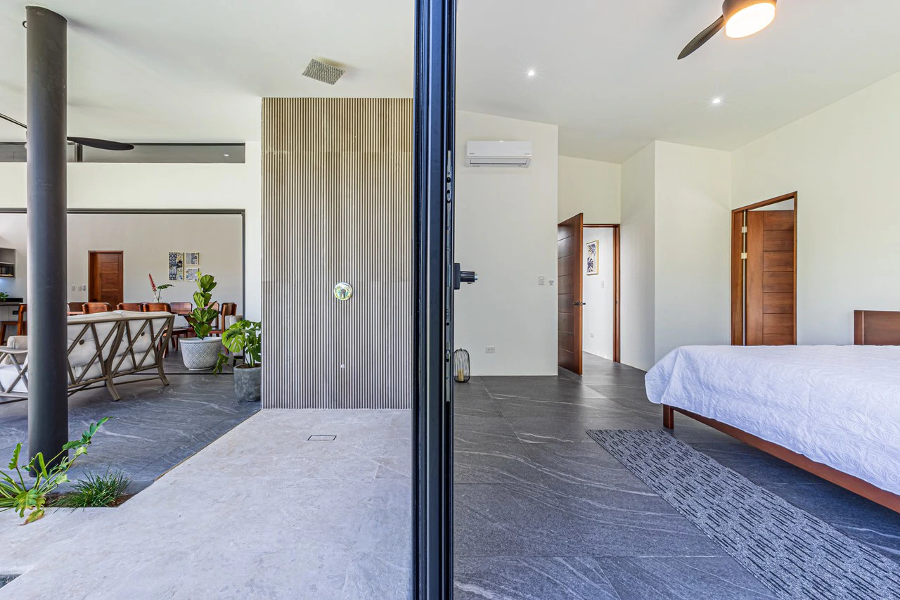 STYLISH 3 BED, 3 BATH BRAND NEW VILLA IN UVITA.: Mountain Villa For Sale in Uvita - Gallery image 46