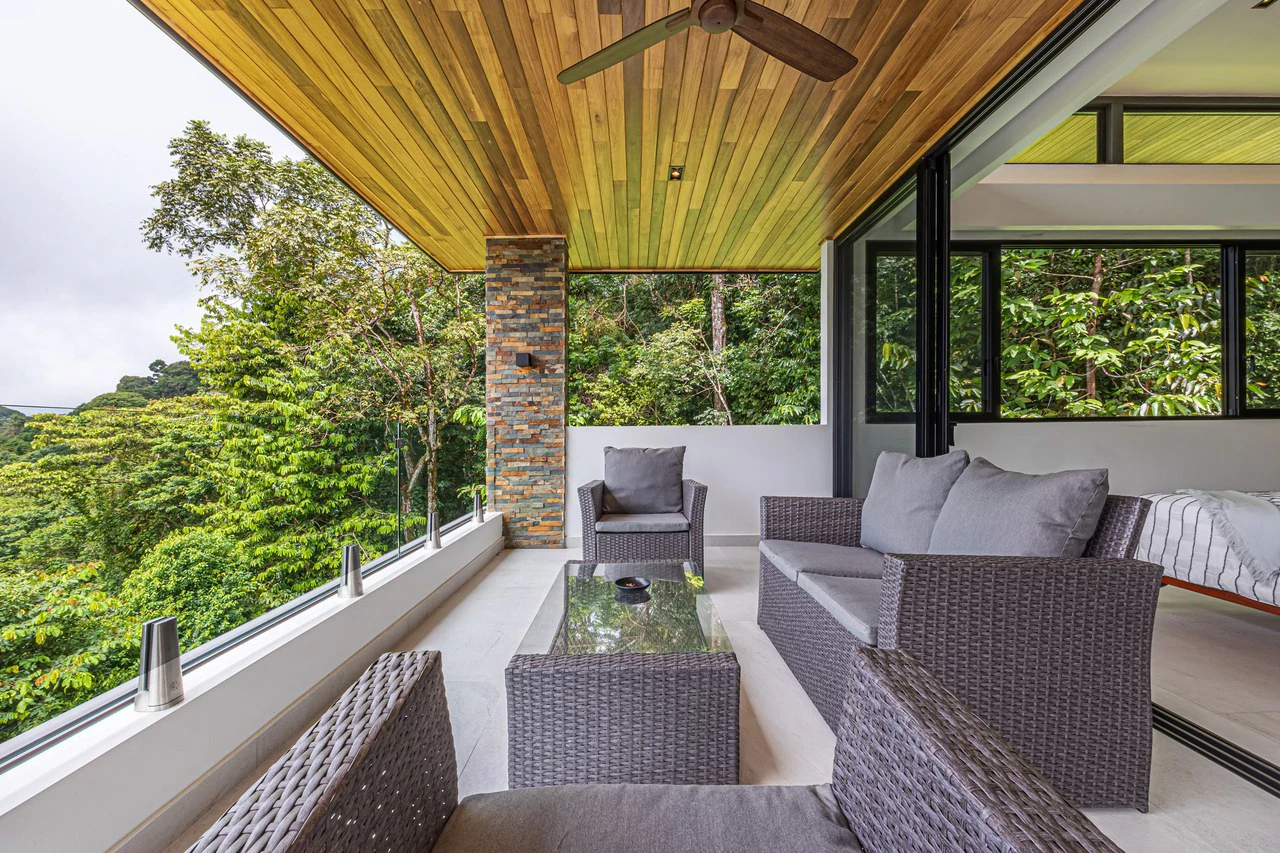 Casa Koules: Architectural 5-Bedroom Oceanview Estate in Prestigious Costa Verde Estates - Gallery image 55