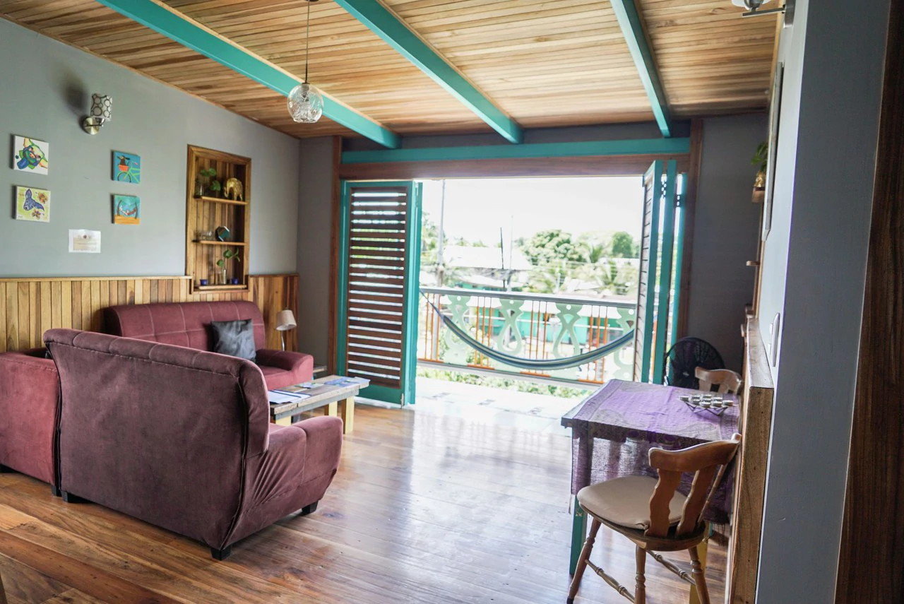 6 Bd/4 Ba:  Income Producing 3 Unit Apartment In Downtown Puerto Viejo - Gallery image 19