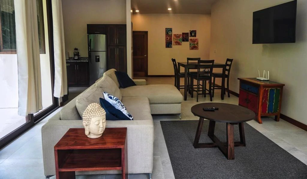 CAPUCHIN 3: Luxurious Manuel Antonio Condo for Sale inside gated community - Gallery image 5