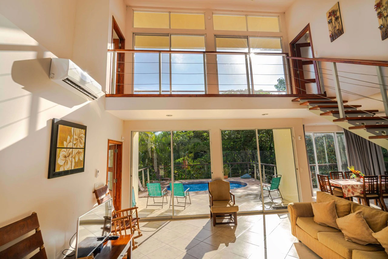Casa Fox Las Palmas: Mountain House For Sale in Quepos - Gallery image 7