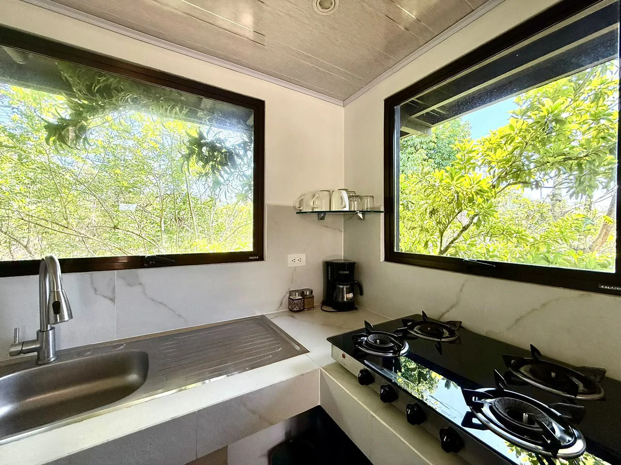 Vista de las Pirámides de Santa Fe: $175,000 USD Modern Mountain View Home for Sale in Cobano, Costa Rica - Gallery image 20