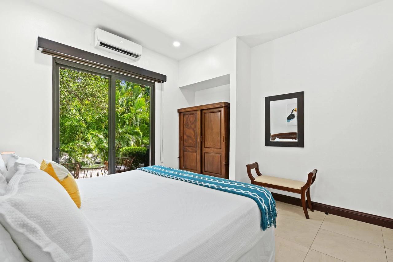 Pura Vida House: 6 bedroom 6 Bathroom Rental Juggernaut in Gated Community - Gallery image 15