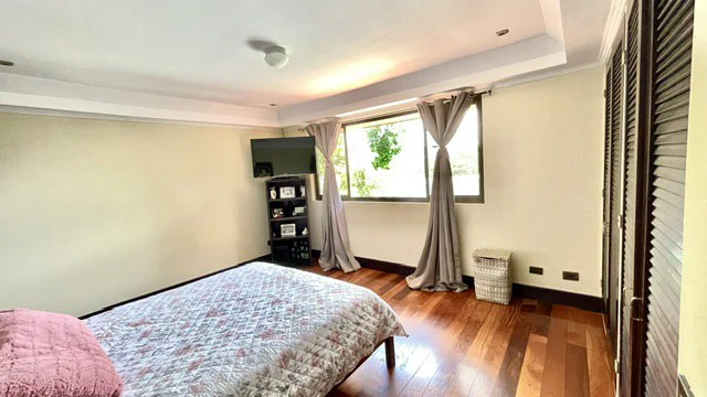 Casa Pinares: Rare 0.30-Acre Sprawling Garden Estate in Pinares, Curridabat | 1,241 m² Lot with Mature Trees, Protected Forest Views & 5,380 Sq. Ft. Build - photo 38