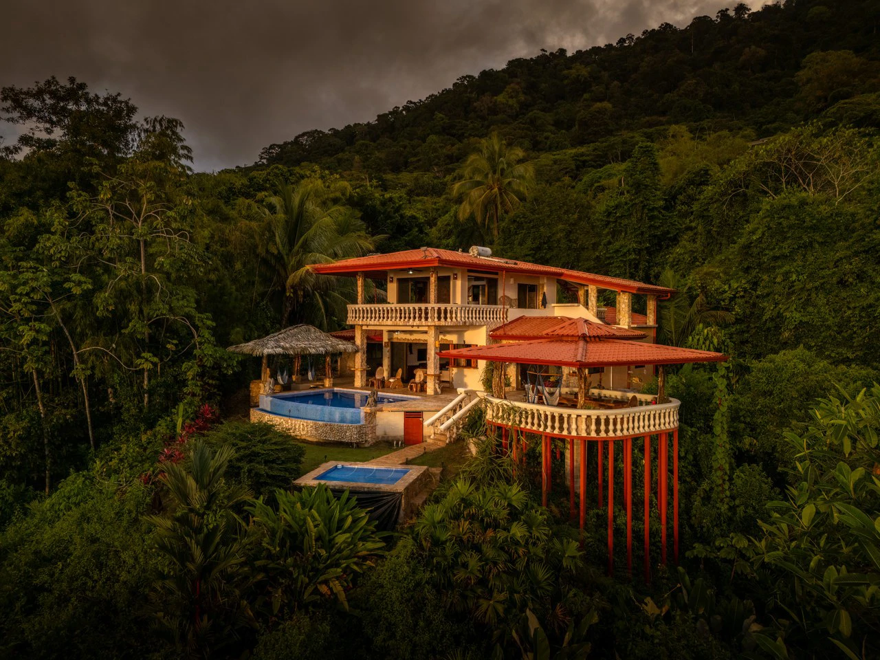 Mountain House For Sale in Escaleras - Gallery image 30