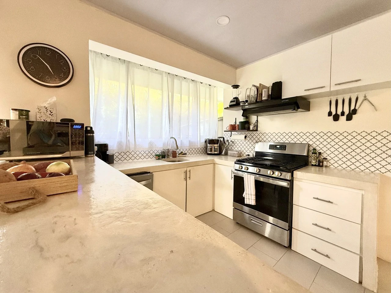$399,000 USD VILLA HELICONIA: Villas Del Mar, (near Tango Mar Resort, beach, golf, restaurants and waterfall) - Gallery image 20