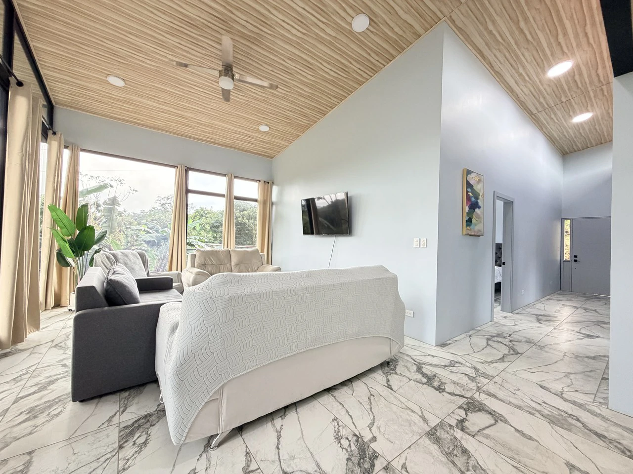 Mountain and Countryside House For Sale in La Tigra - Gallery image 2