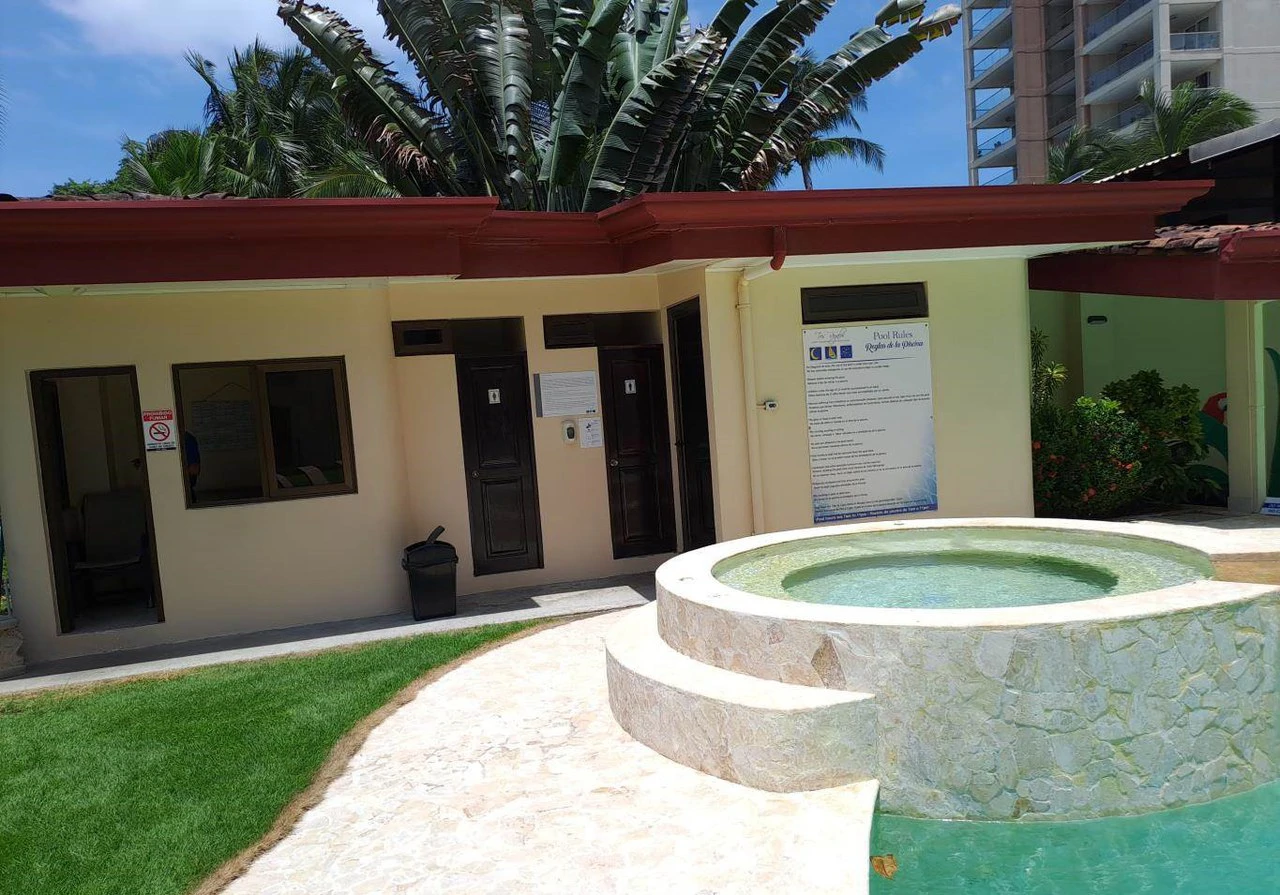 Exclusive: Reduced to $335k Jaco Beachfront Luxury Condo - Gallery image 16