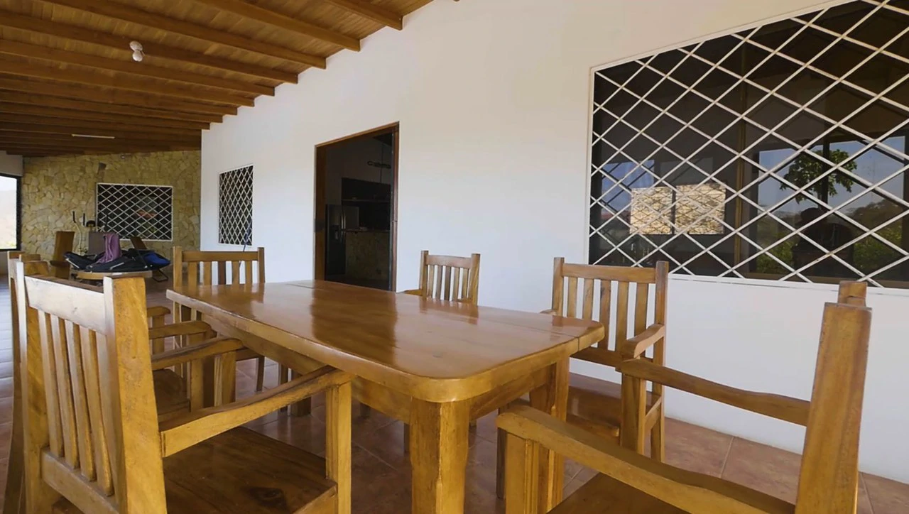 Finca Las Nubes: Amazing 75 Hectare / 185 Acre Finca, with a 300 m2 Main Home and Pool Built above the Clouds - Gallery image 11