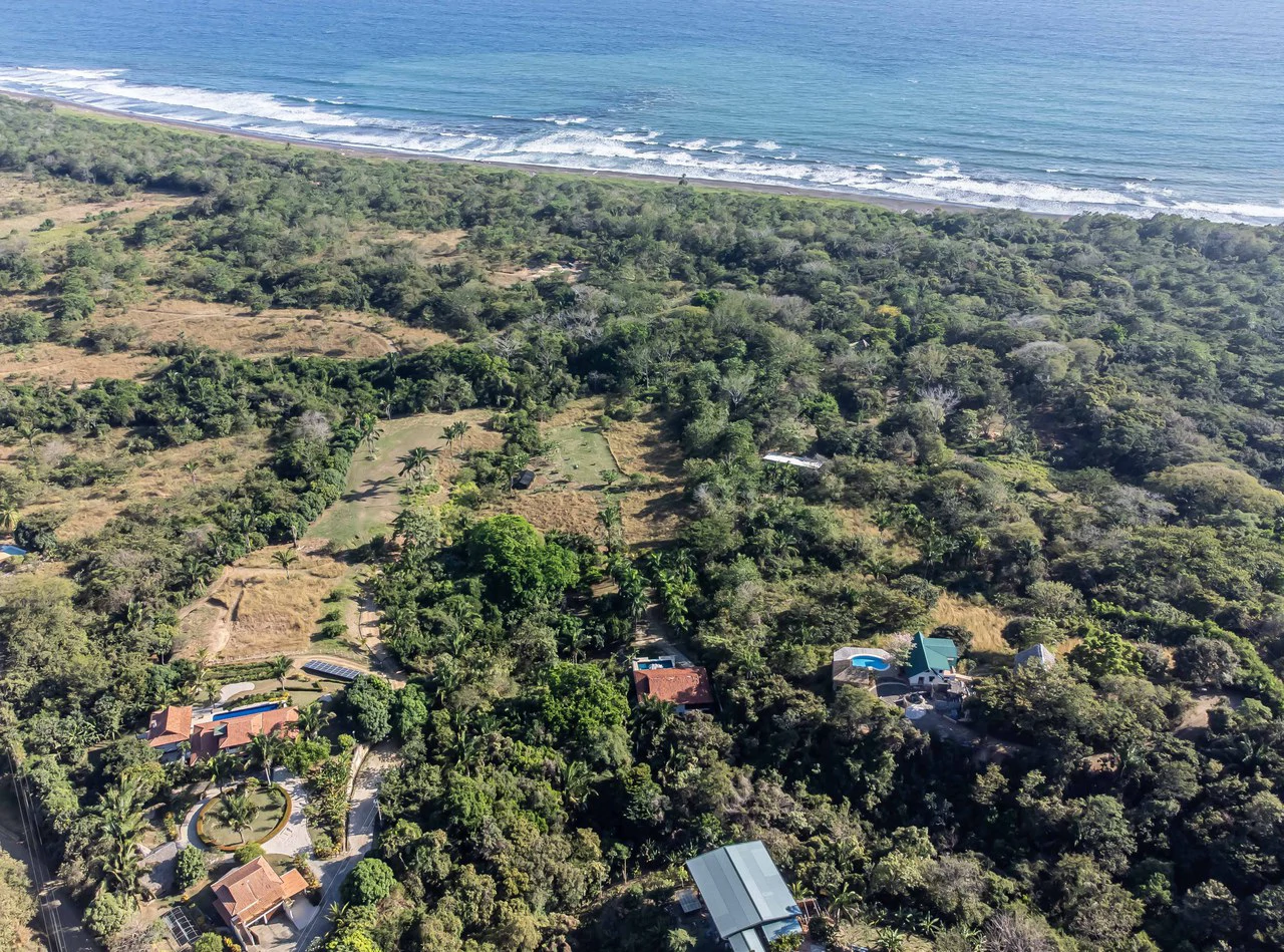 Casa Serenidad: Near the Coast House For Sale in Zapotal - Gallery image 36
