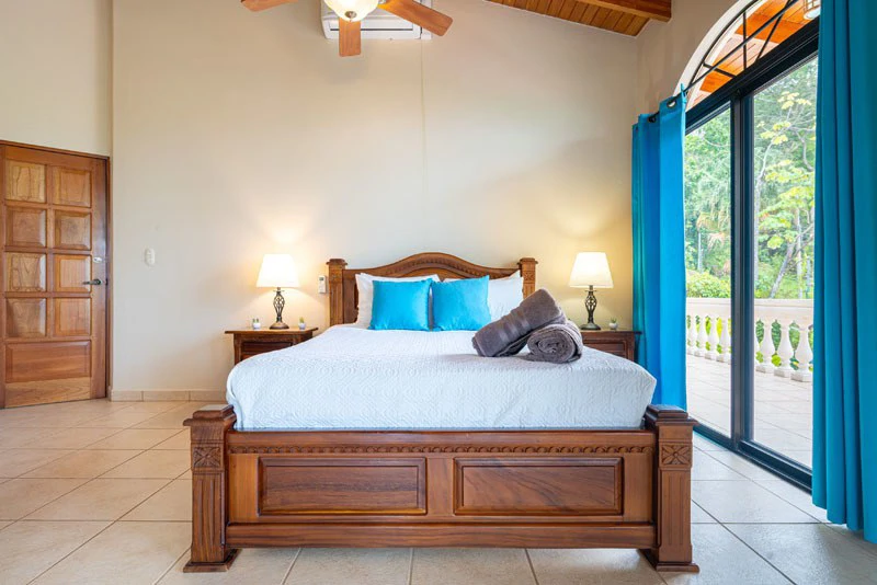Ocean View 4-Bedroom Home with Pool in Gated Community - Gallery image 12