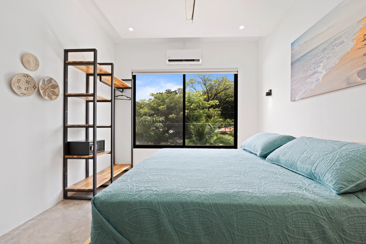 Sámara Serenity - In Town Income Generating Duplex: Near the Coast 1/2 Duplex For Sale in Playa Samara - Gallery image 18