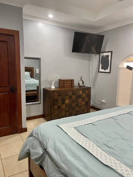 Amazing Casa Solara in Bejuco!: Huge home with pool on oversized lot close to the beach! - Gallery image 3