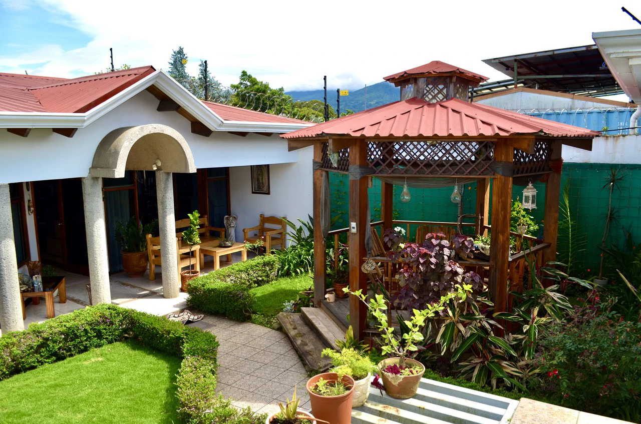 Beautiful one story house in San Luis, Santo Domingo, Costa Rica - Gallery image 13