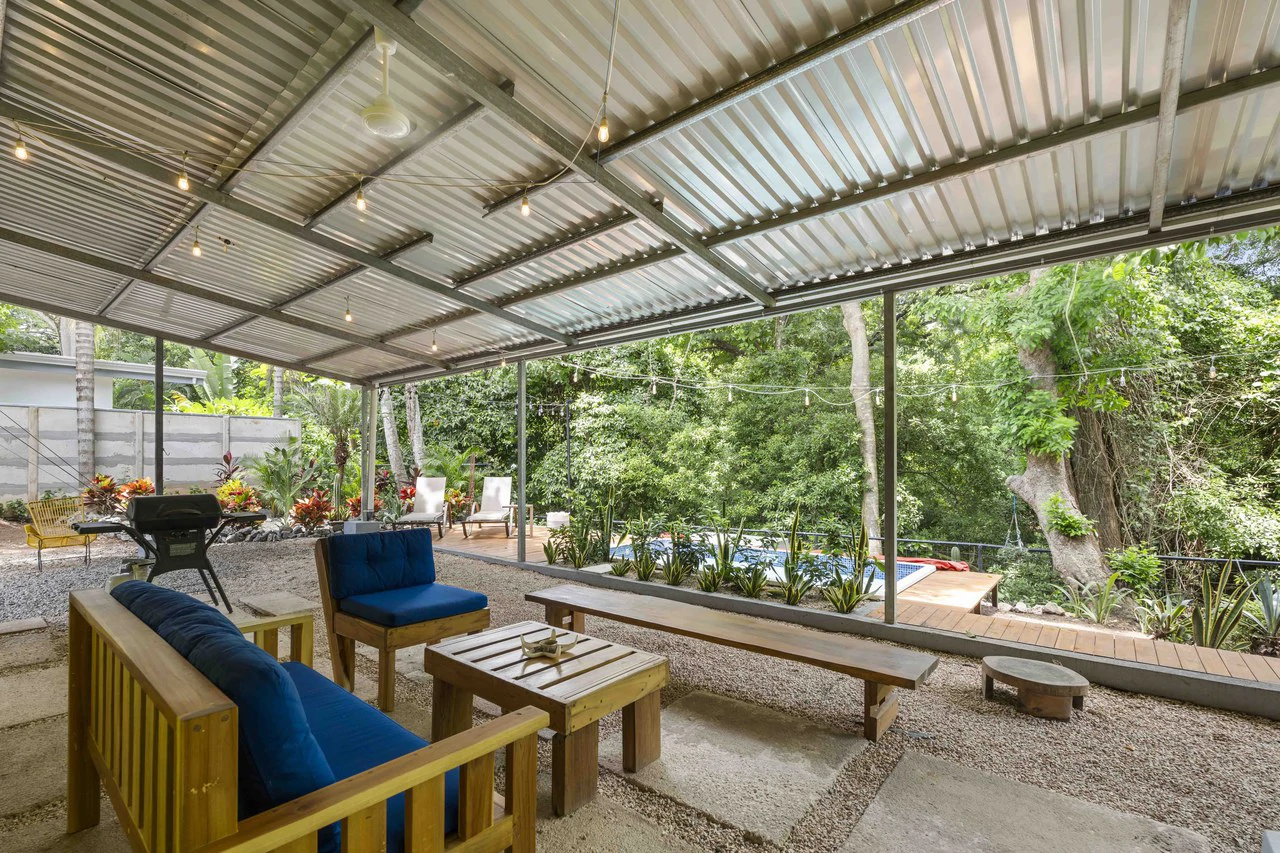 Casa Lemonpaloosa: Very Private Container Home! - Gallery image 3