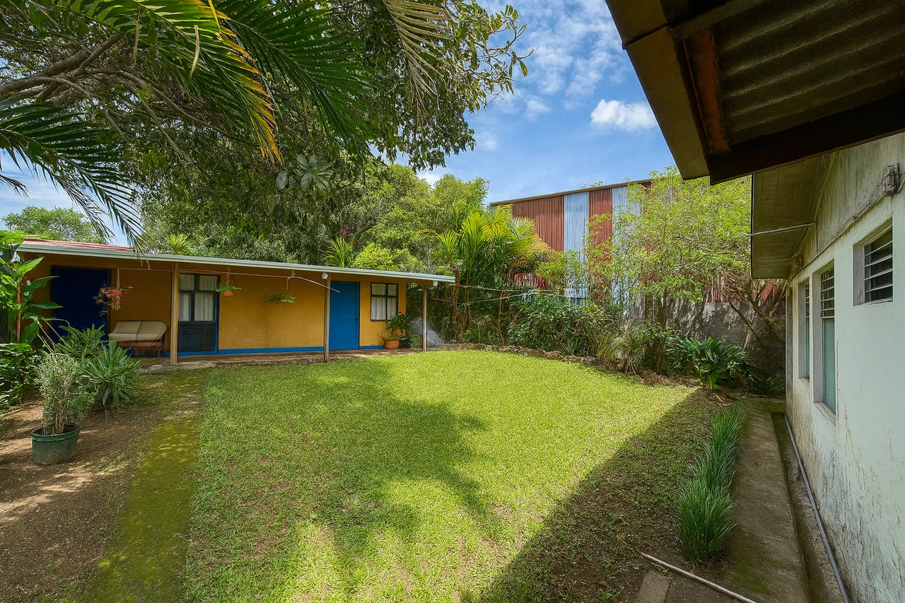 Barrio Pilar, Guadalupe: Development Lot for Sale in Barrio Pilar, Guadalupe – 2,227 m² with Mixed Land Use for Commercial or Residential Projects - Gallery image 8