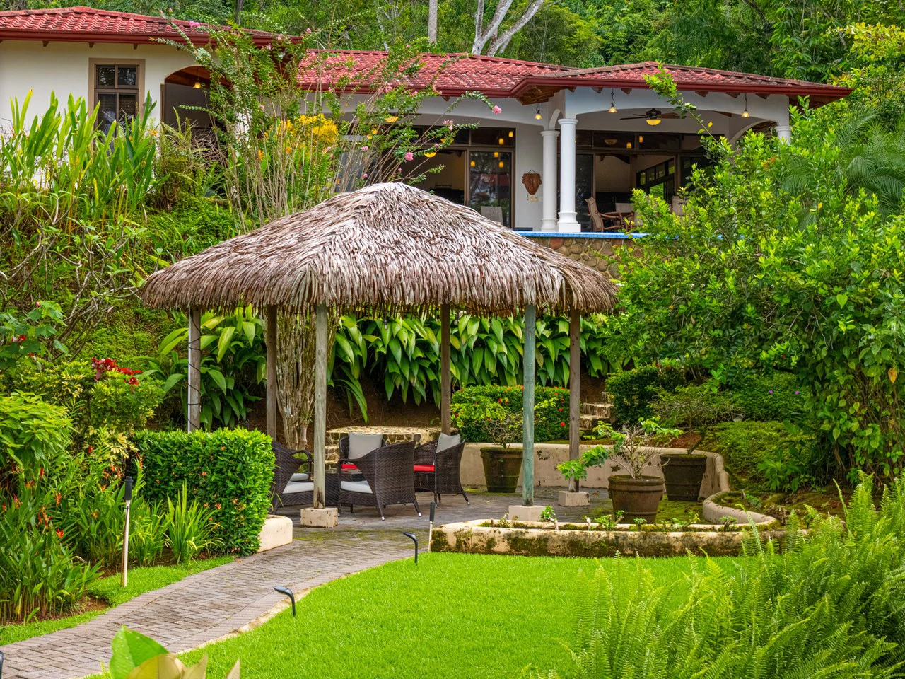 Ocean Mountain View with Privacy! Casa Carpe Diem: Mountain House For Sale in Ojochal - Gallery image 6