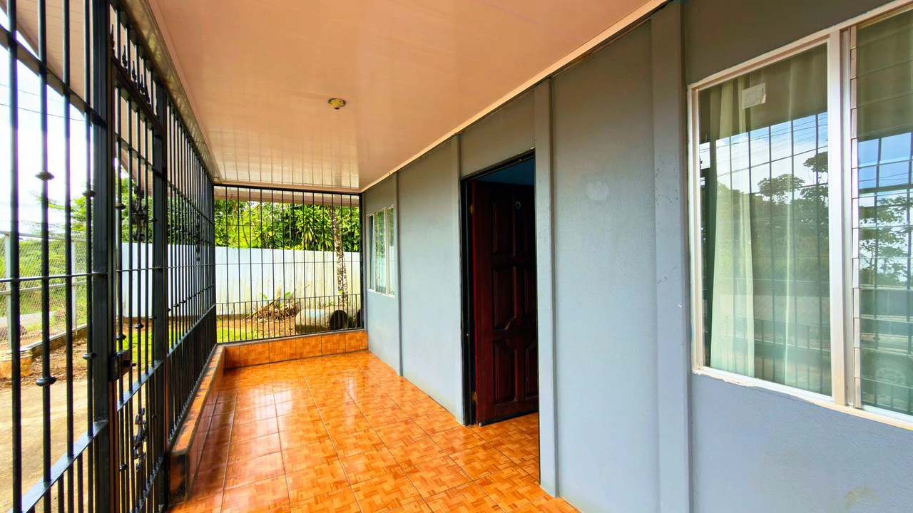 Countryside House For Sale in San Pedro - Gallery image 3
