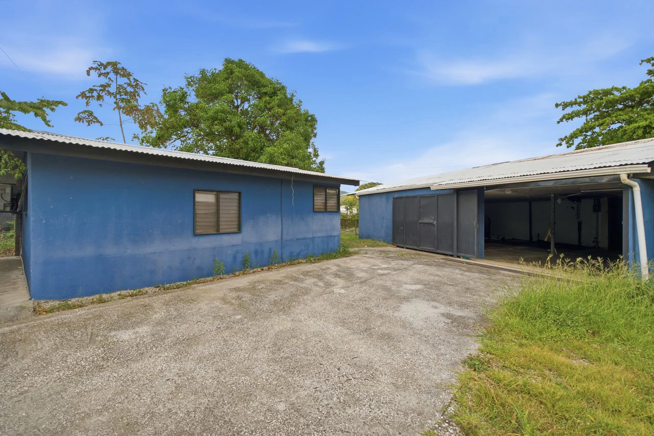 Potrero Fixer Upper: Fully Serviced 500 m² Lot - photo 8