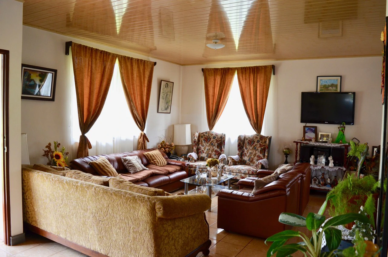 EL TIROL SAN RAFAEL: Mountain House For Sale in El Tirol - Gallery image 12
