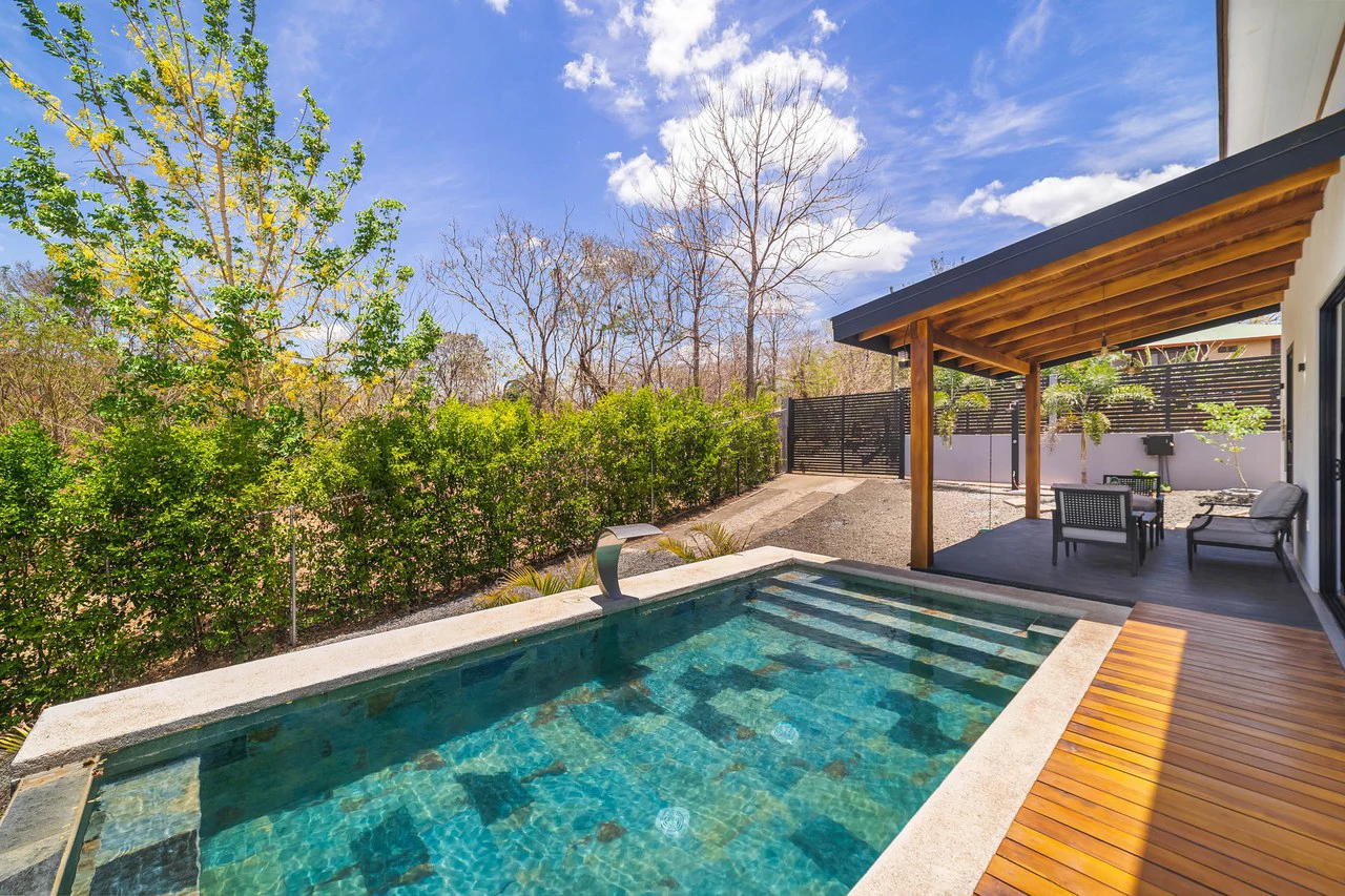 Villa Nanku: Tropical Playa Negra Home with Guest House & Pool - Gallery image 20