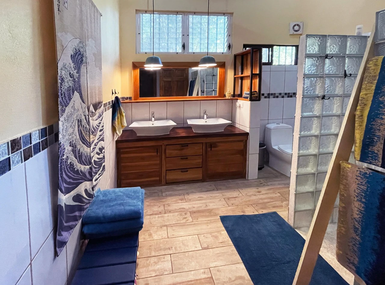 Casa Arboles - 2BR Successful Airbnb Home: Countryside House For Sale in Playa Samara - Gallery image 6