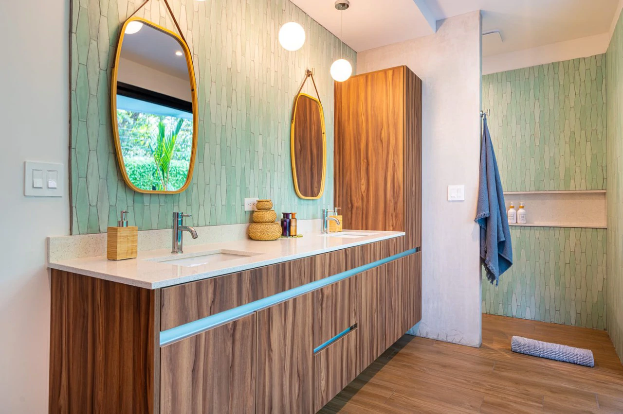 Amazing New Villa Cayman: Solar Powered and Walk to the Beach in Uvita! - Gallery image 51