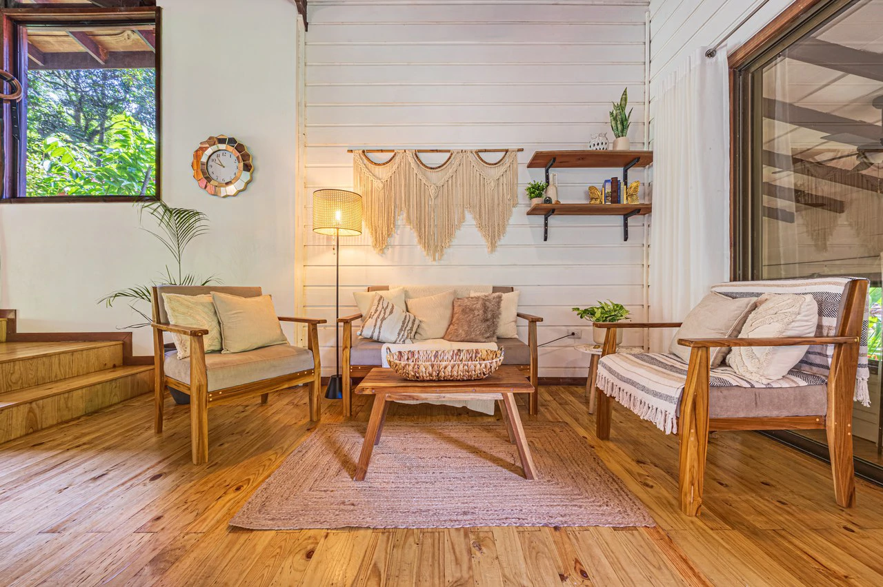 A Jungle House Built of Wood & River Dreams - Gallery image 38