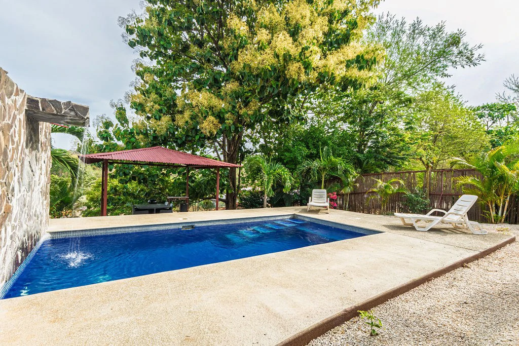 Villa Los Monos: High-Income 9-Unit Rental Property Near Playa Grande - Gallery image 69