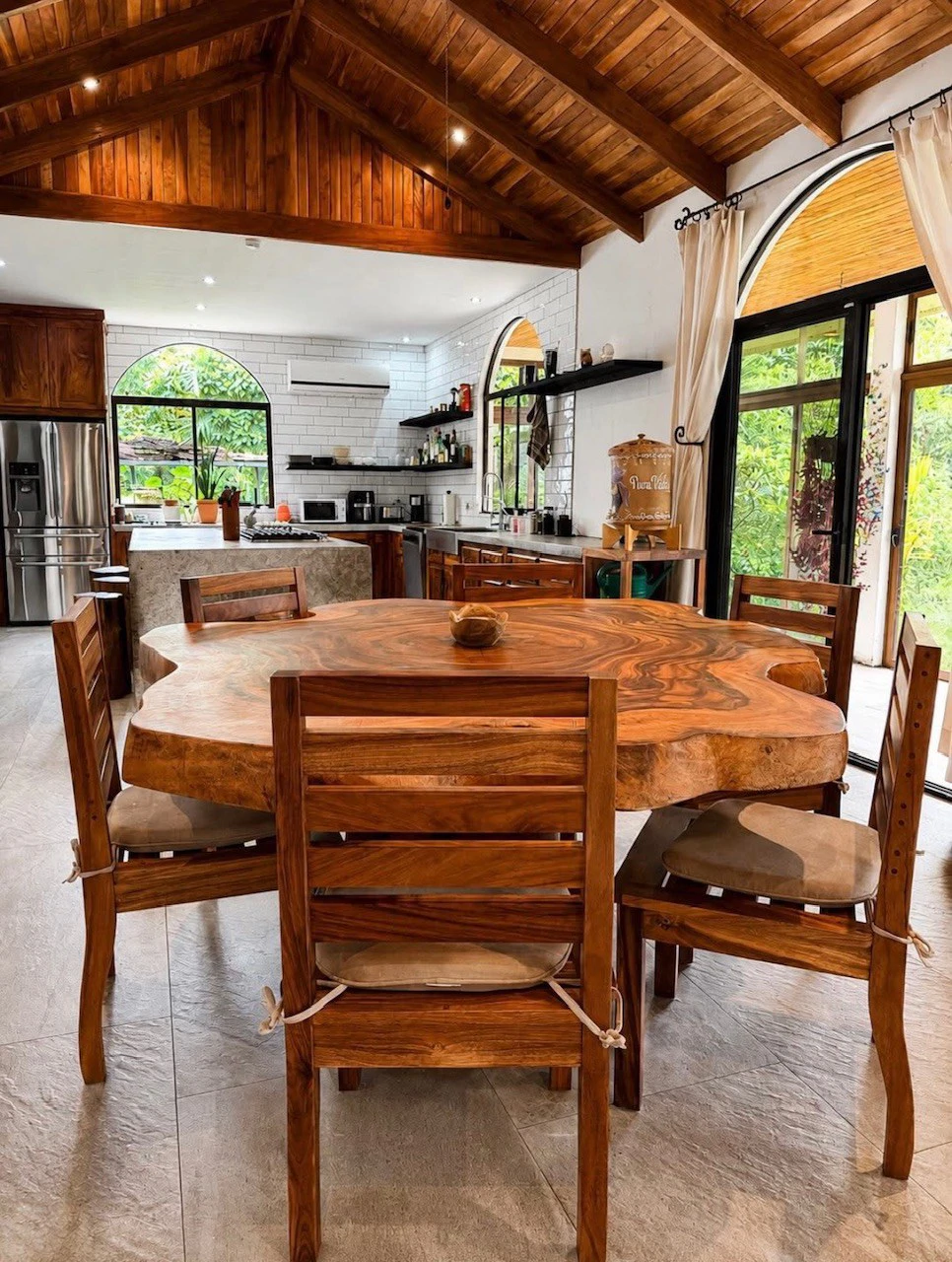 Designer Villa: Stunning designer Villa on 2 acres of land - Gallery image 11