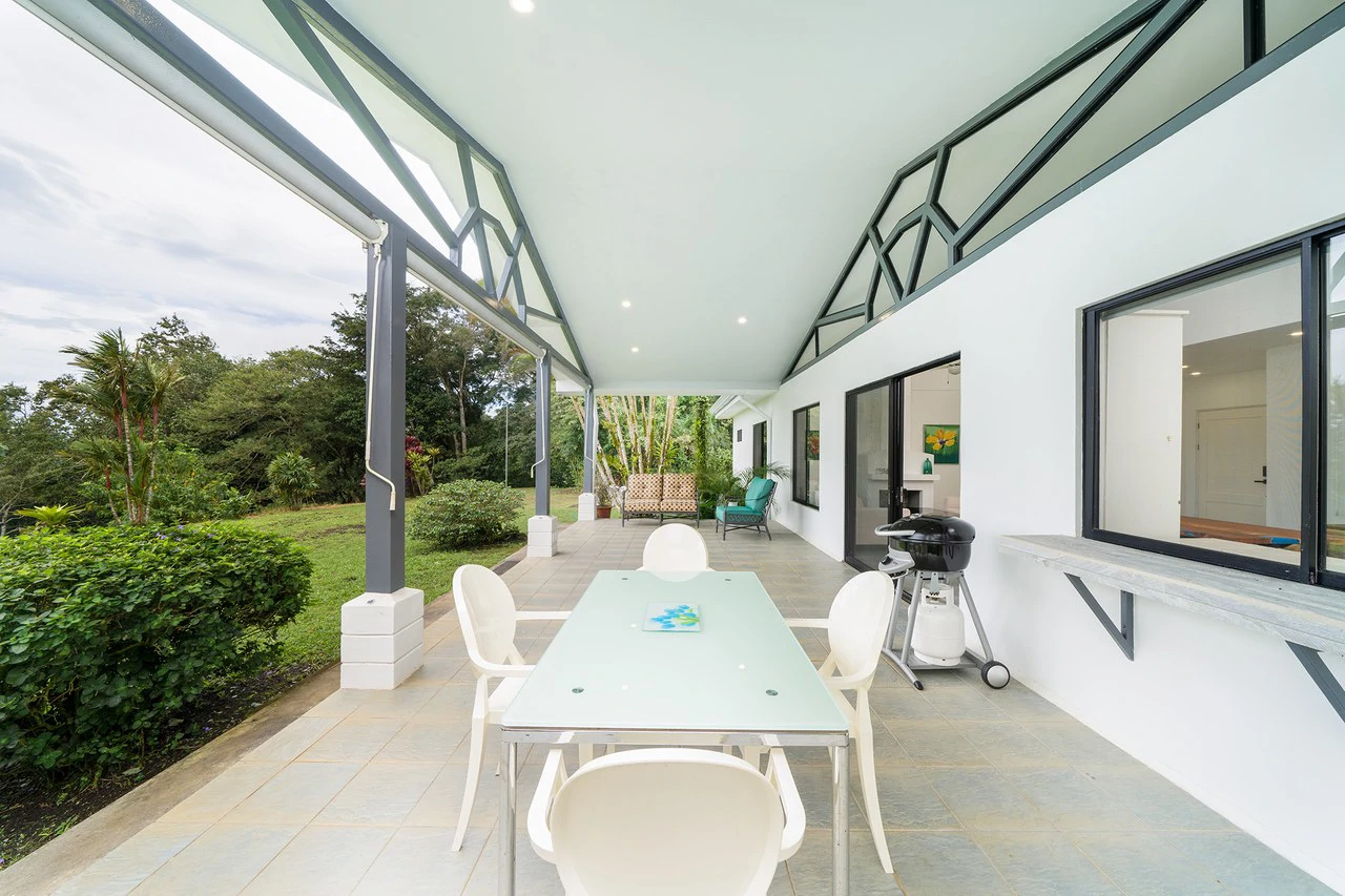 BLUE CREEK VILLA - Smart Home in Paradise - Gallery image 9