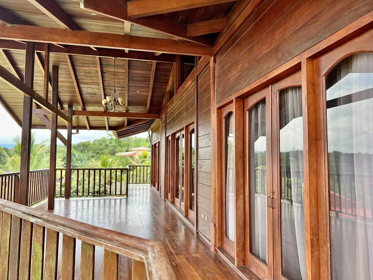 House For Sale in San Isidro - Gallery image 12