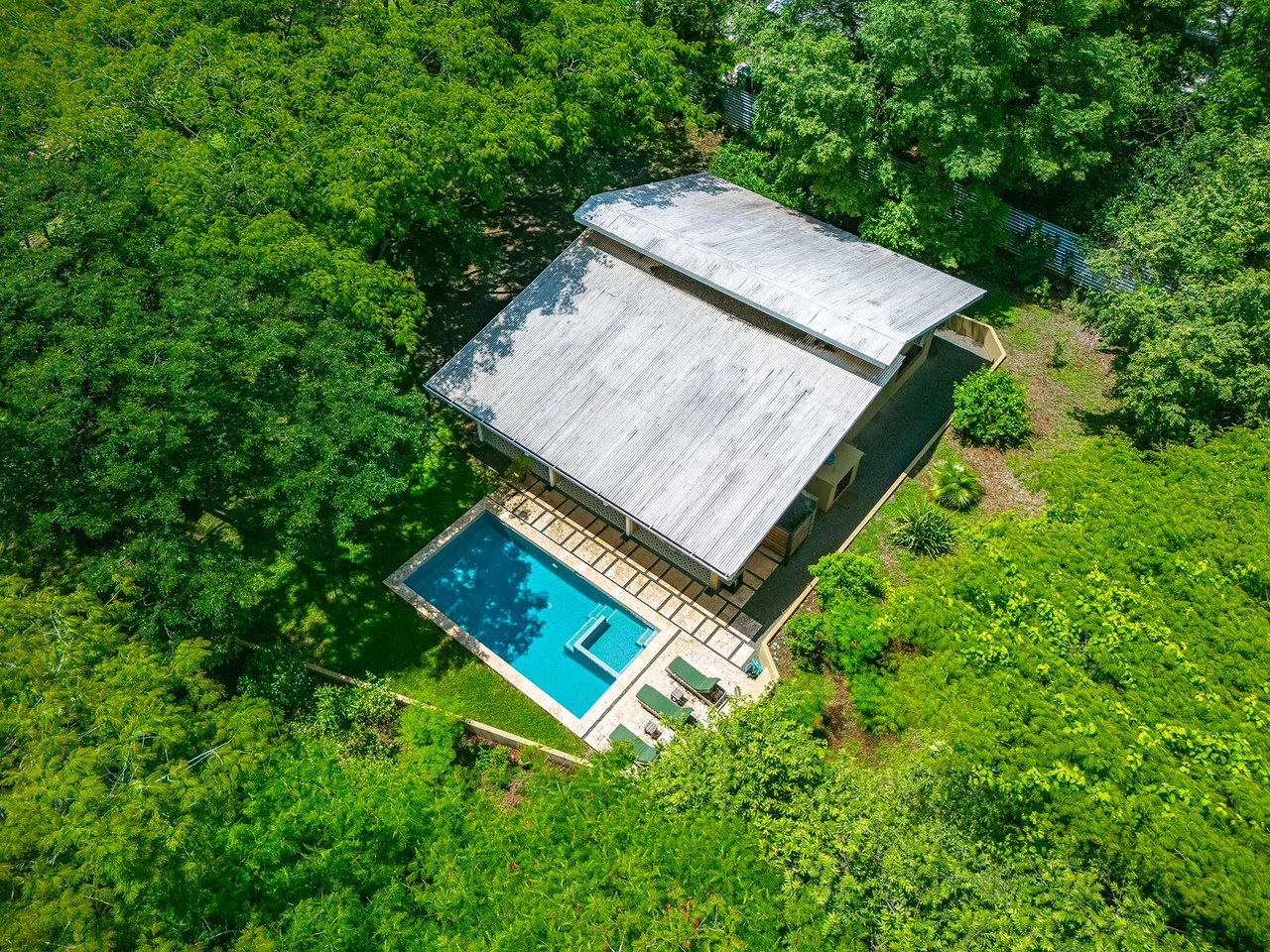 Campo de Sueños: Fresh 3BR Beach Home & Pool on 3/4 Acre - Gallery image 4