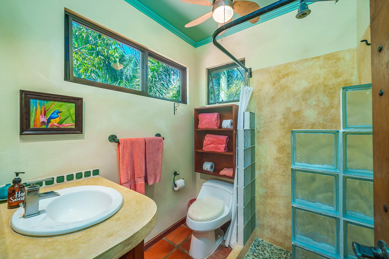 Casa Verde: Charming Family Home in Tierra Pacifica - Gallery image 25