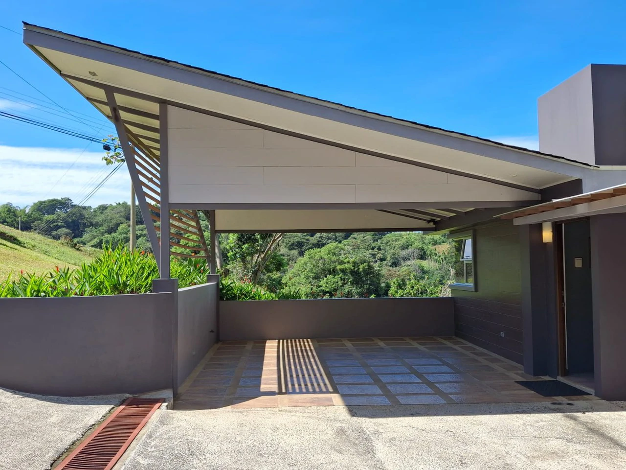 Casa Hacienda: Modern single level in Prestigious Hacienda del Paseo - Gallery image 6