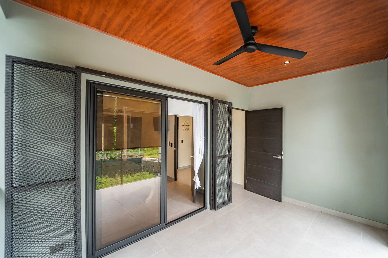 Casa Costa Brava: Modern 3BR Home in Carrillo Beach - photo 17