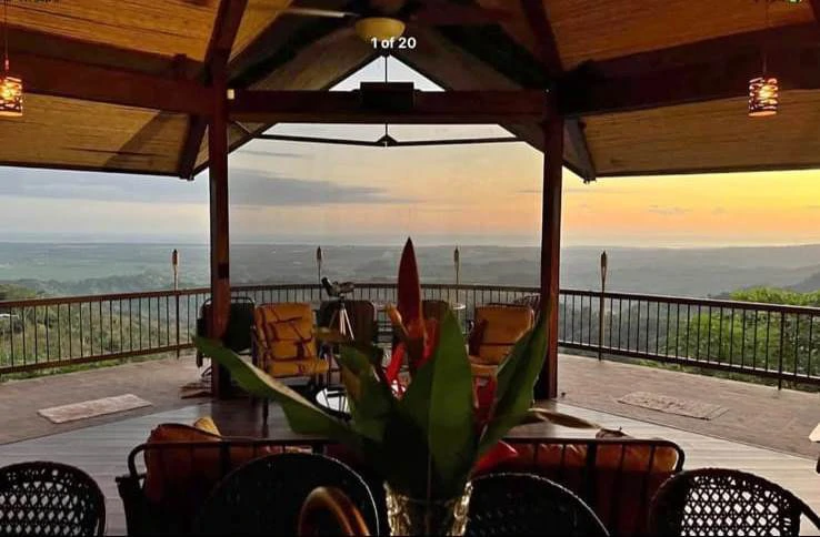 Parrita Jungle home: Luxury Jungle Estate with Airbnb cabin