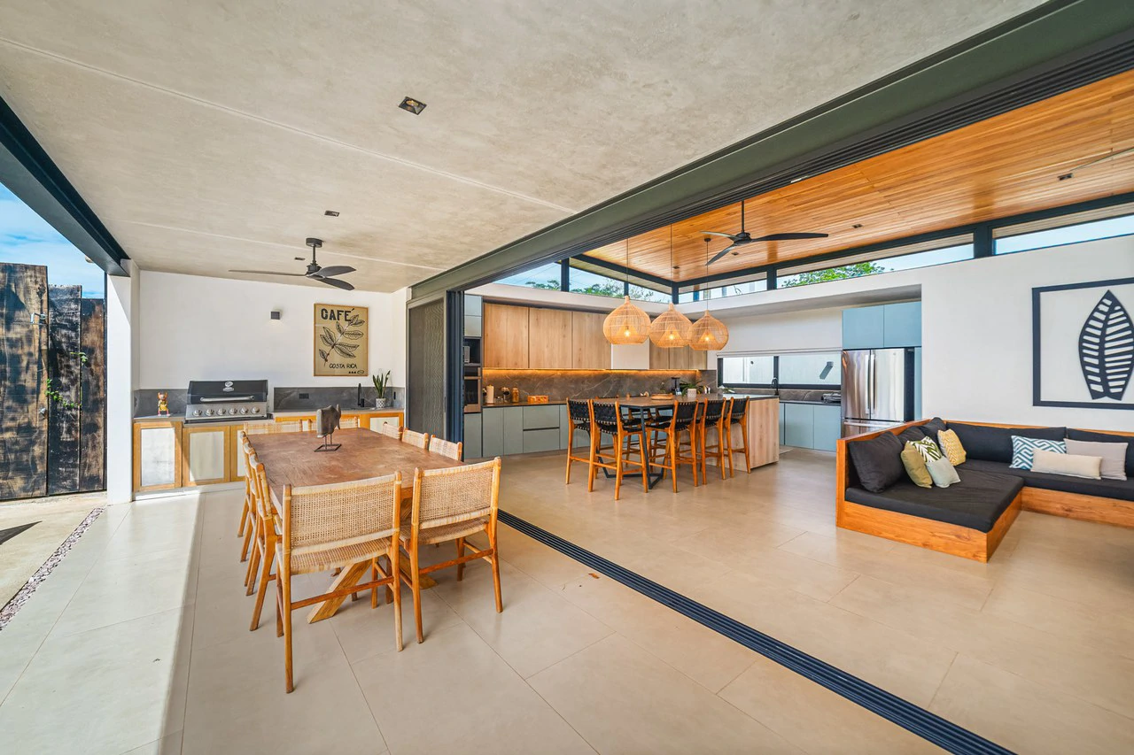Casa Ballena: Tropical Modern 3-Bed Home in Avellanas, Guanacaste - Gallery image 15